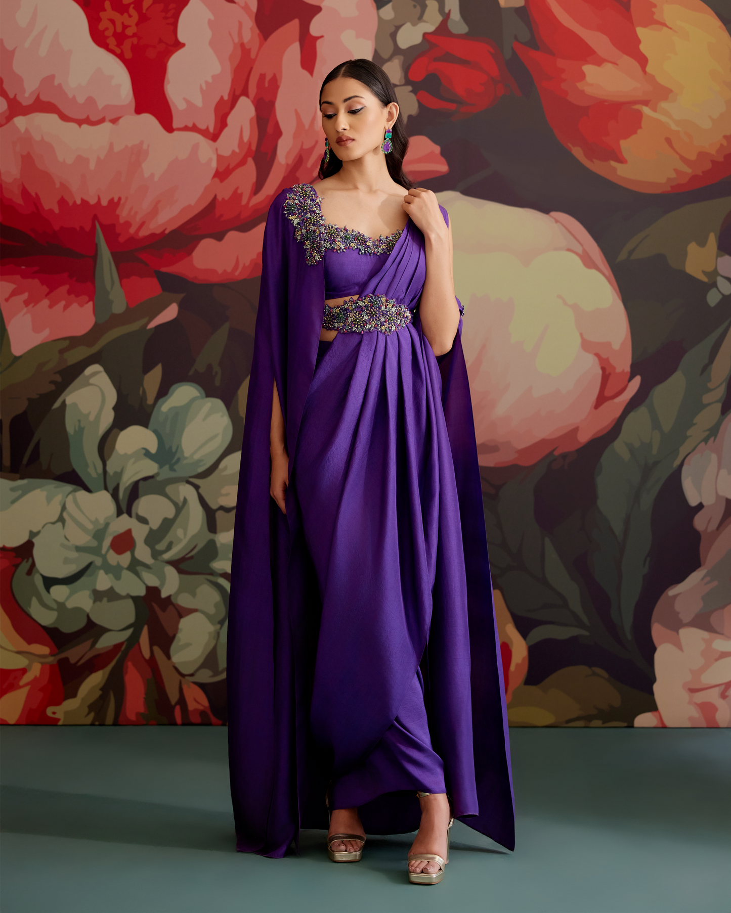 Jamini Cape Saree Set