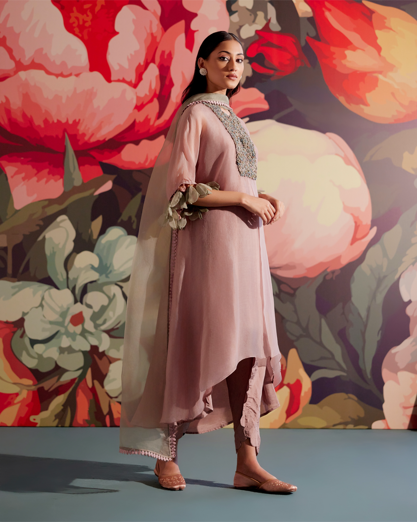 Rosaa Kurta Set