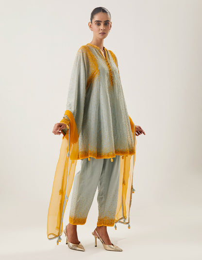 Nargis Kurta Set