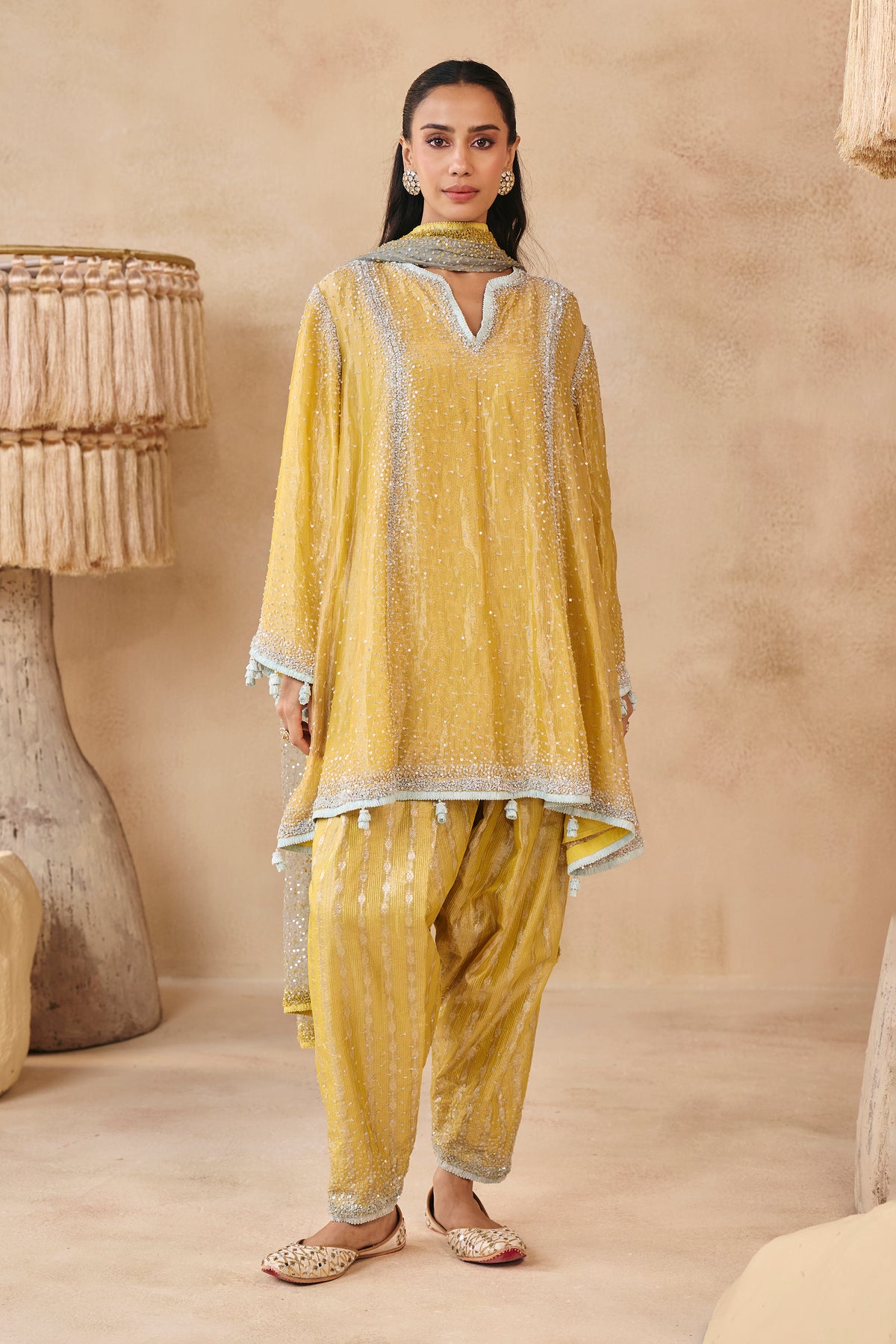 Gul Kurta Set